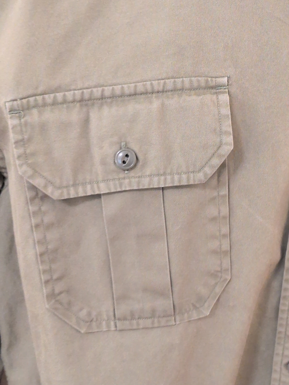 Willis & Geiger Outfitters Epaulet Button Down - Picture 2 of 13